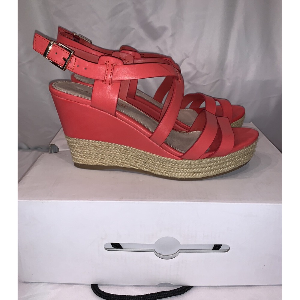 Aldo Frignani Platform Sandals Coral Color Size 9 Pre Owned EUC